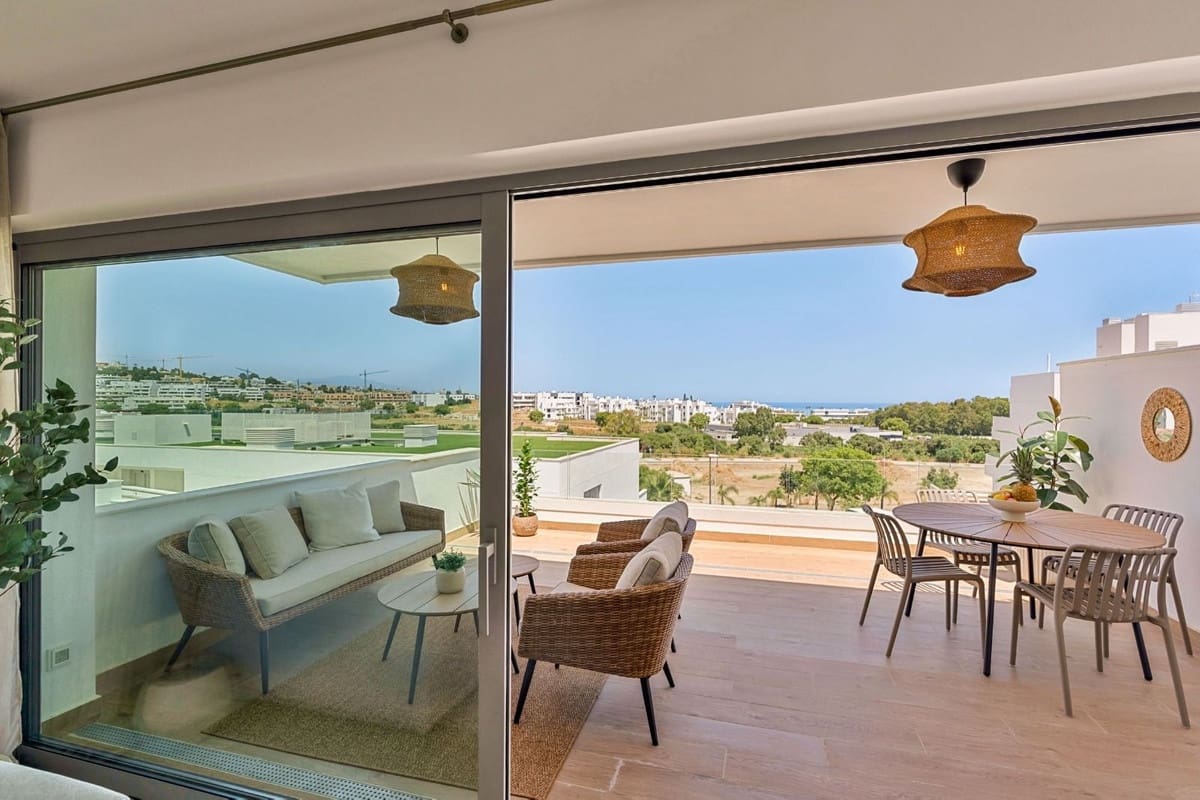 2 sypialnia Apartament na sprzedaż w Estepona z basenem garażem - 545 000 € (Ref: 10038579)