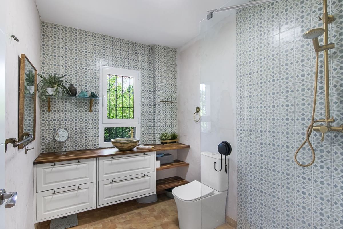 Villa for sale in Mijas with pool garage - € 799,000 (Ref: 10038615)