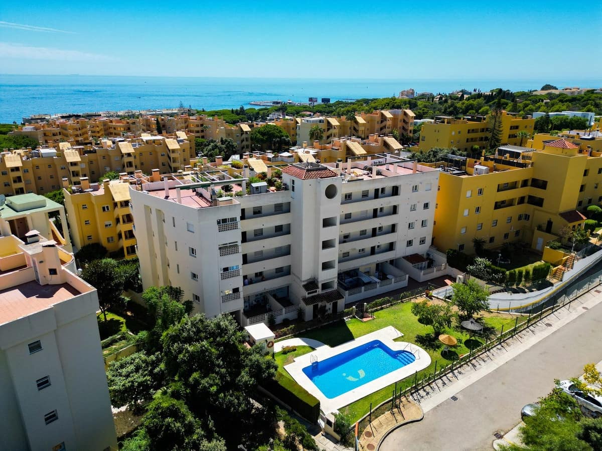 2 Zimmer Penthouse zu verkaufen in Calahonda mit Pool Garage - 395.000 € (Ref: 10040161)