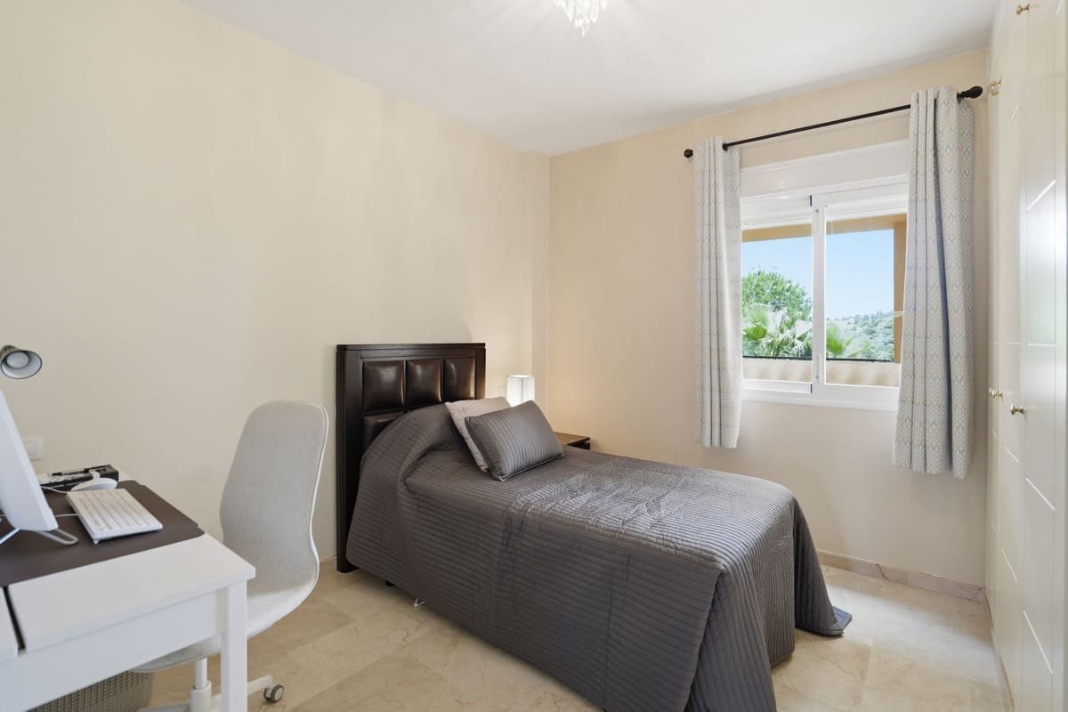 2 Zimmer Apartment zu verkaufen in Puerto de la Torre mit Pool Garage - 350.000 € (Ref: 10042259)
