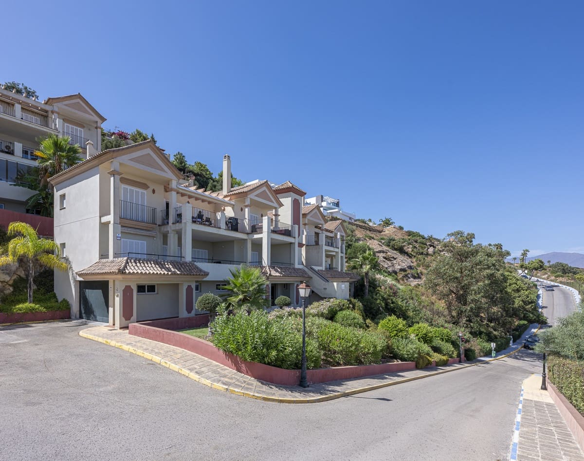 3 slaapkamer Appartement te koop in Manilva met zwembad garage - € 469.000 (Ref: 10046649)