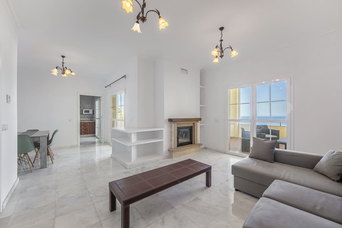 3 slaapkamer Appartement te koop in Manilva met zwembad garage - € 469.000 (Ref: 10046649)