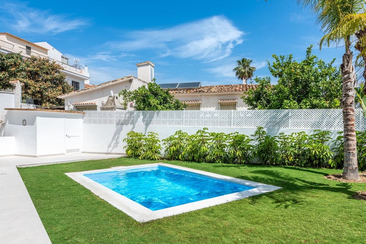 3 Zimmer Villa zu verkaufen in Fuengirola mit Pool Garage - 625.000 € (Ref: 10048490)