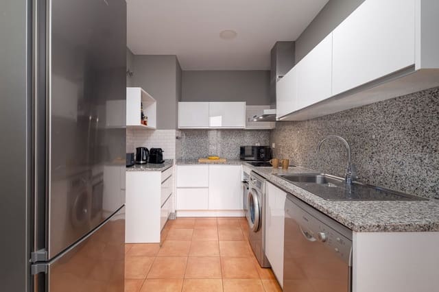 2 sypialnia Apartament na sprzedaż w Estepona z basenem garażem - 425 000 € (Ref: 10048618)