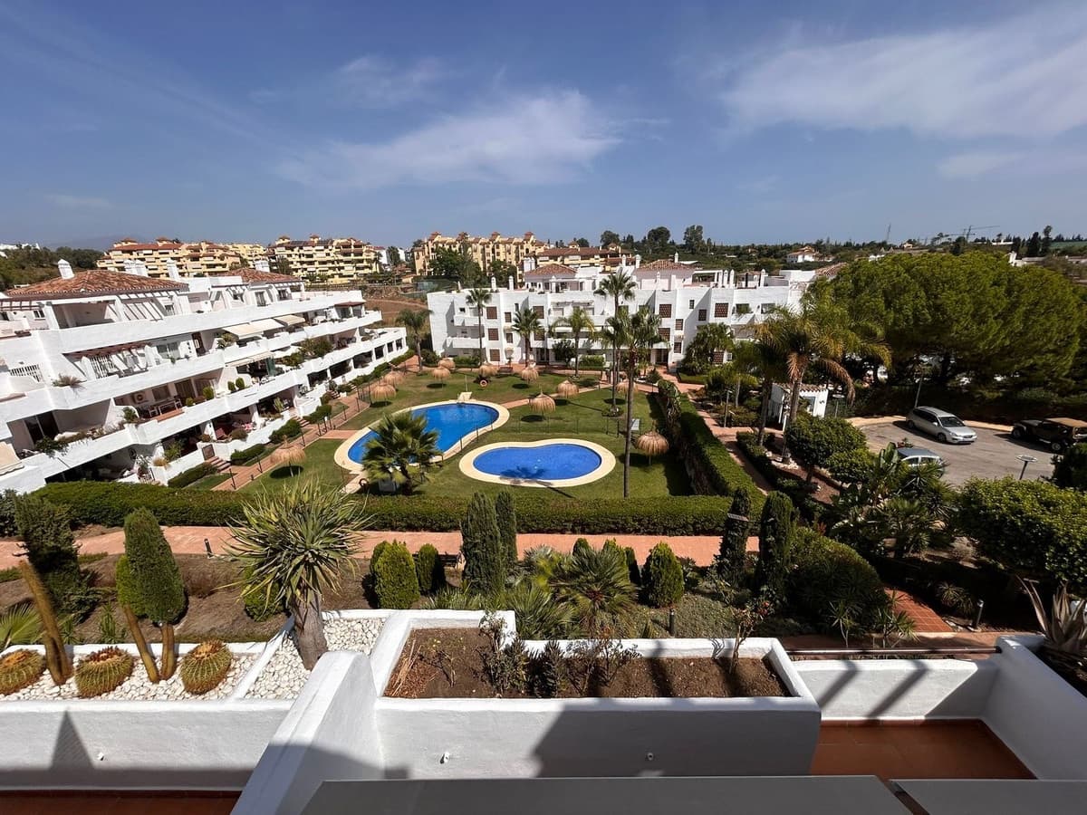 2 bedroom Apartment for sale in New Golden Mile with pool garage - € 289,000 (Ref: 10054443)