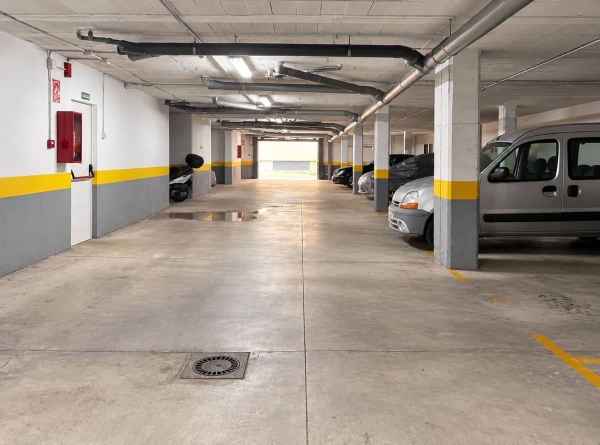 2 sovrum Lägenhet till salu i Riviera del Sol med pool garage - 295 000 € (Ref: 10054480)