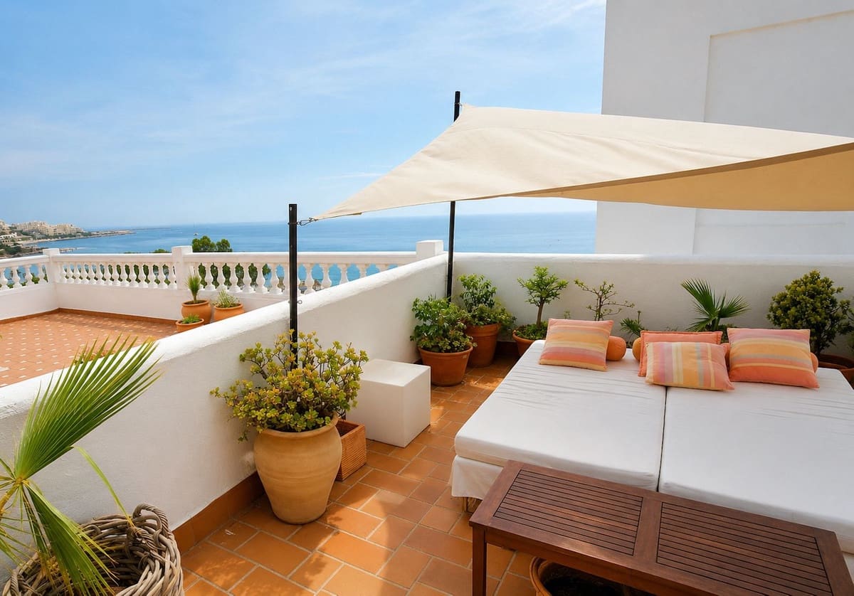 3 sovrum Strandlägenhet till salu i Estepona med pool garage - 529 000 € (Ref: 10057841)