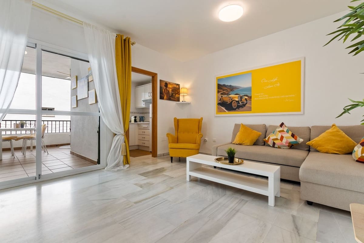 1 soverom Leilighet til salgs i Mijas Costa med svømmebasseng garasje - € 298 000 (Ref: 10065542)