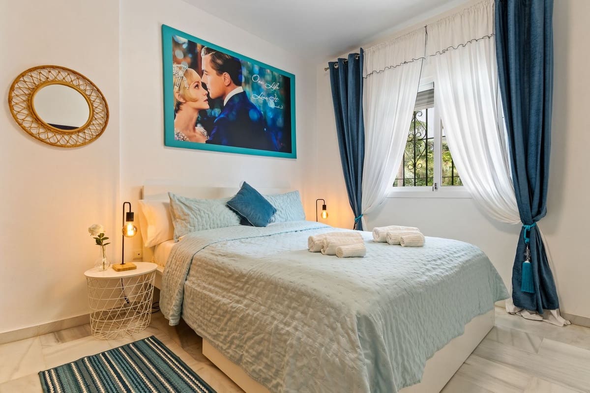 1 soverom Leilighet til salgs i Mijas Costa med svømmebasseng garasje - € 298 000 (Ref: 10065542)