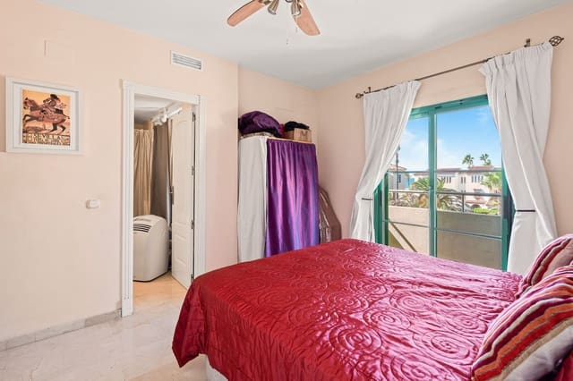 3 bedroom Penthouse for sale in Casares with pool - € 490,000 (Ref: 10071846)