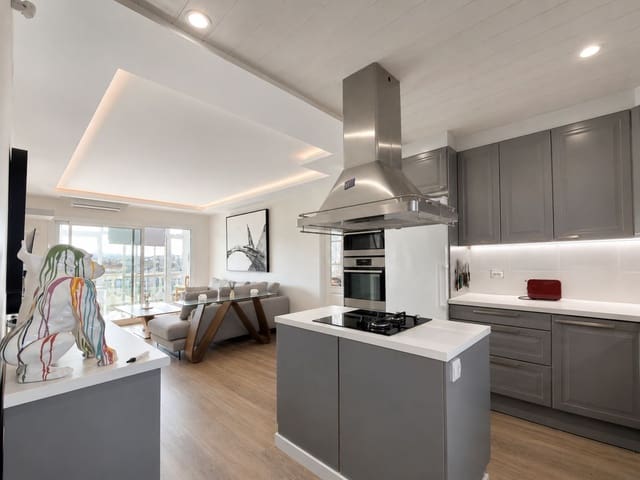 3 Zimmer Penthouse zu verkaufen in Mijas Costa, Mijas mit Pool Garage - 459.000 € (Ref: 10077348)
