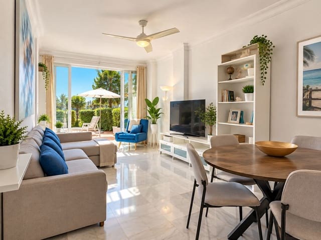 2 makuuhuone Ranta-asunto myytävänä paikassa La Duquesa / Puerto de la Duquesa, Manilva mukana uima-altaan - 340 000 € (Ref: 10094966)