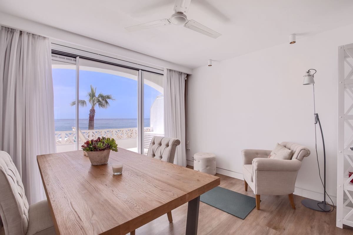 2 sovrum Hus till salu i Manilva med pool garage - 625 000 € (Ref: 10100996)