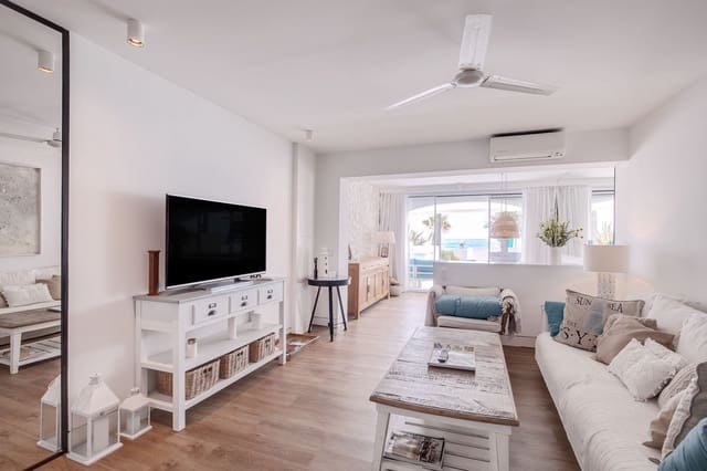 2 sovrum Hus till salu i Manilva med pool garage - 625 000 € (Ref: 10100996)