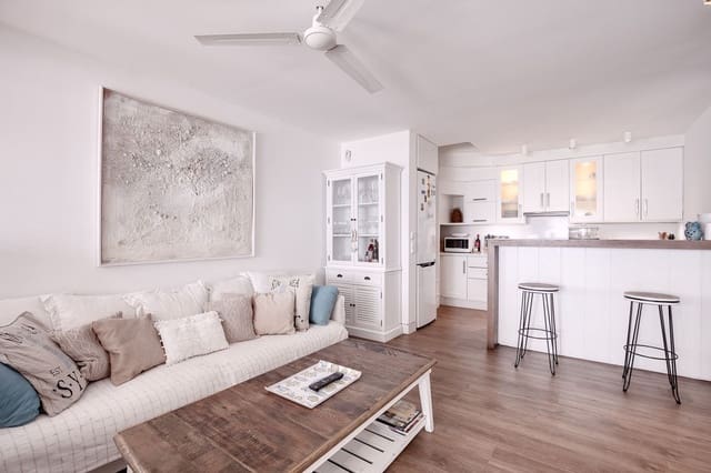 2 sovrum Hus till salu i Manilva med pool garage - 625 000 € (Ref: 10100996)