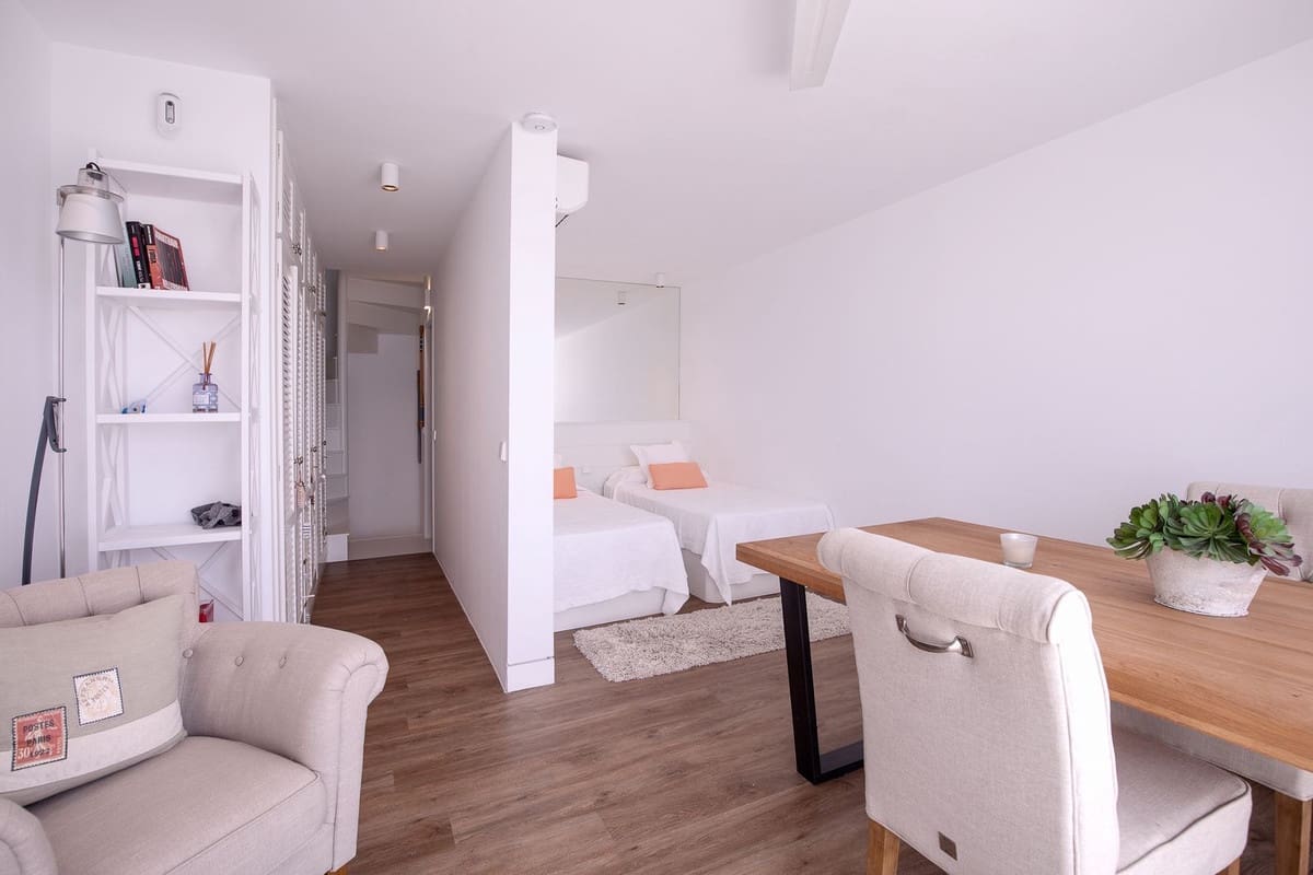 2 sovrum Hus till salu i Manilva med pool garage - 625 000 € (Ref: 10100996)