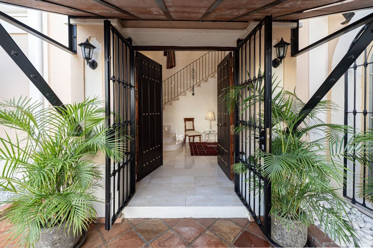 4 camera da letto Villa in vendita in Mijas Golf con piscina garage - 1.990.000 € (Rif: 10101083)