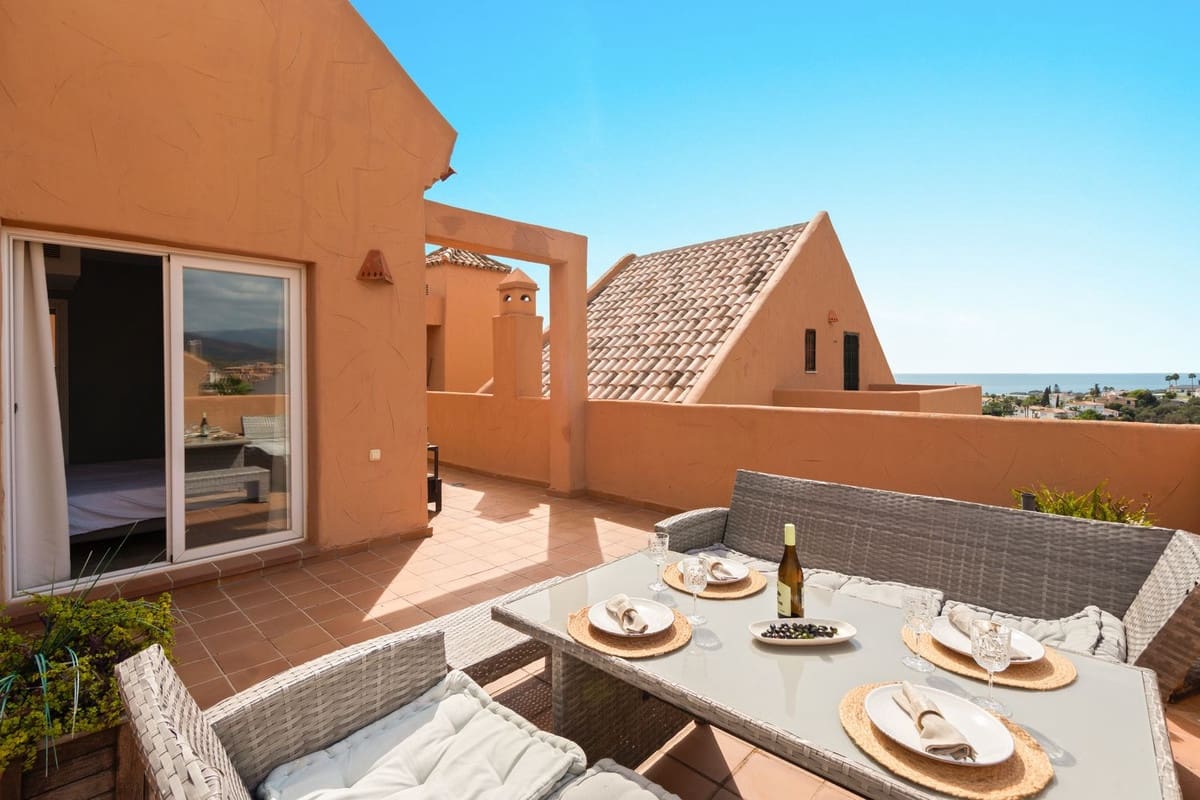 2 sovrum Takvåning till salu i Elviria med pool garage - 435 000 € (Ref: 10131020)