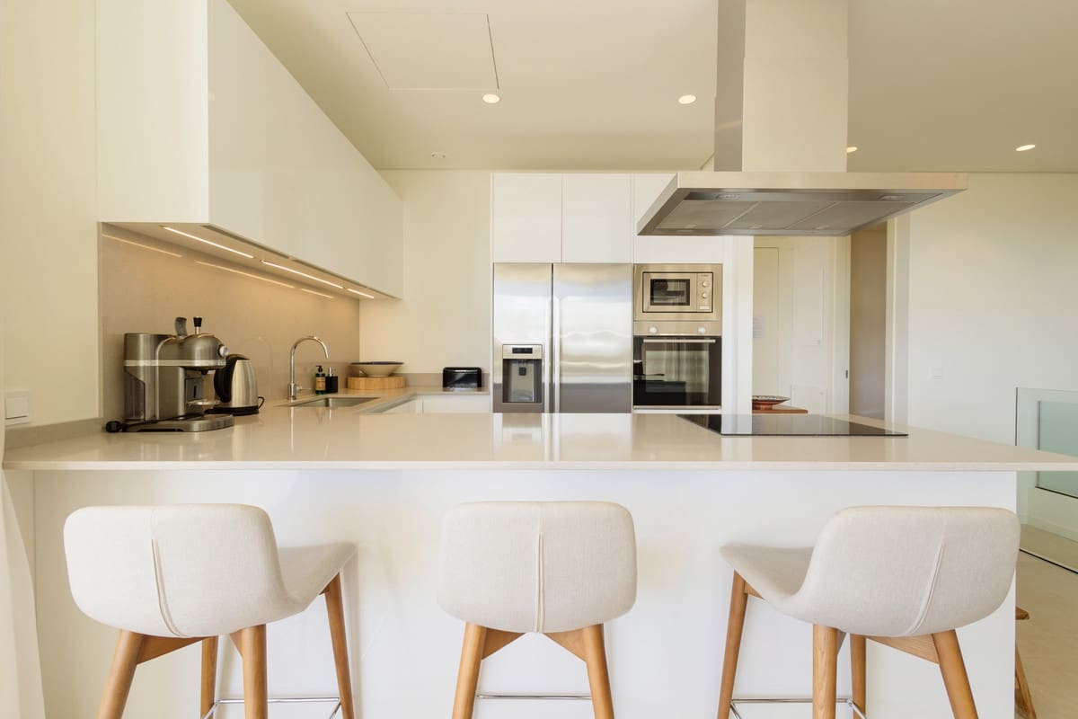 4 makuuhuone Huoneisto myytävänä paikassa Benahavis mukana uima-altaan 
autotalli - 1 250 000 € (Ref: 10131037)