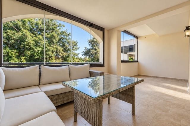 2 camera da letto Appartamento in vendita in Puerto Banus, Marbella con piscina - 595.000 € (Rif: 10132198)