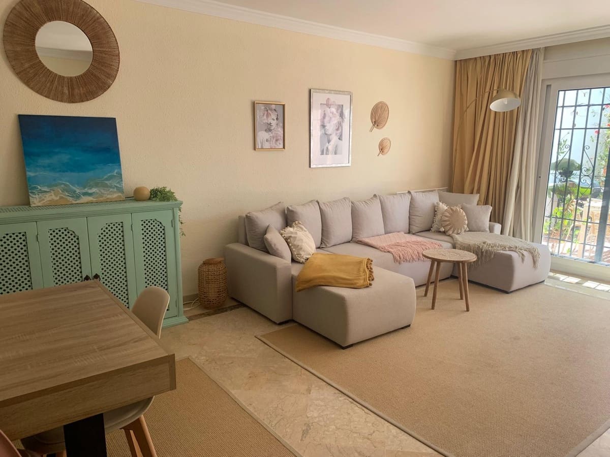2 Zimmer Doppelhaus zu verkaufen in Estepona mit Pool Garage - 450.000 € (Ref: 10136348)