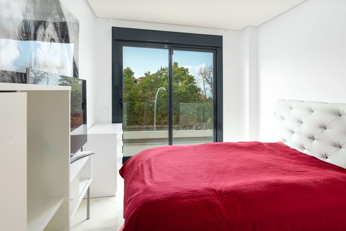 2 soveværelse Lejlighed til salg i Marbella med swimmingpool garage - € 595.000 (Ref: 10145131)