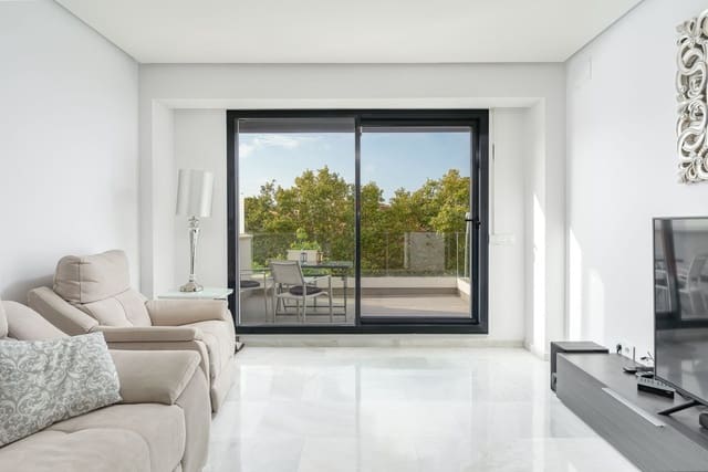 2 bedroom Apartment for sale in Marbella with pool garage - € 595,000 (Ref: 10145131)