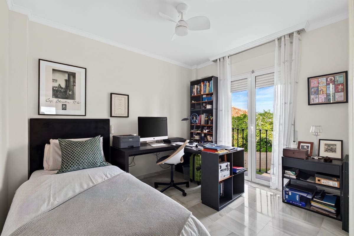 3 soveværelse Semi-Rækkehus til salg i Mijas med swimmingpool garage - € 760.000 (Ref: 10147425)
