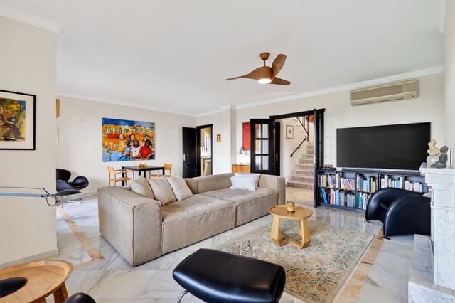 3 soveværelse Semi-Rækkehus til salg i Mijas med swimmingpool garage - € 760.000 (Ref: 10147425)