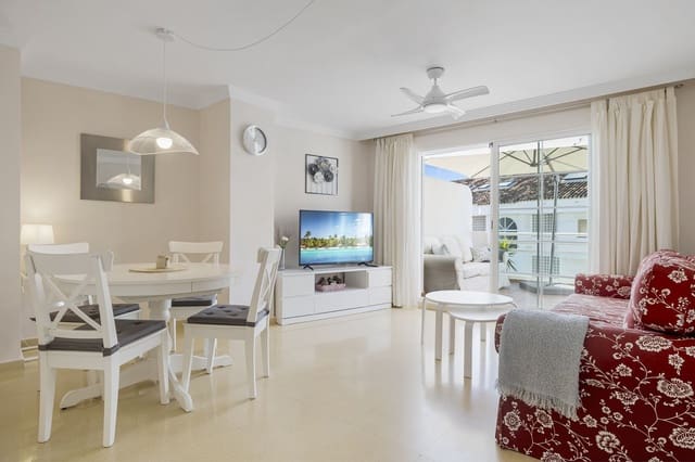 1 bedroom Apartment for sale in Nueva Andalucía Centro, Marbella with pool - € 355,000 (Ref: 10158800)