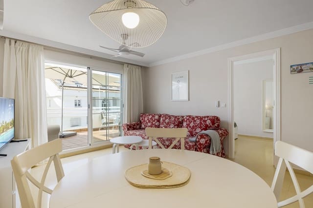 1 bedroom Apartment for sale in Nueva Andalucía Centro, Marbella with pool - € 355,000 (Ref: 10158800)