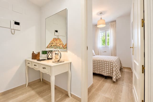 2 Zimmer Strandapartment zu verkaufen in Fuengirola - 570.000 € (Ref: 10158829)