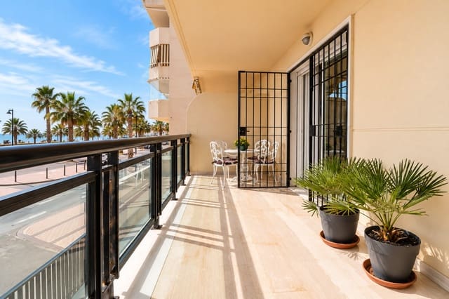 2 Zimmer Strandapartment zu verkaufen in Fuengirola - 570.000 € (Ref: 10158829)