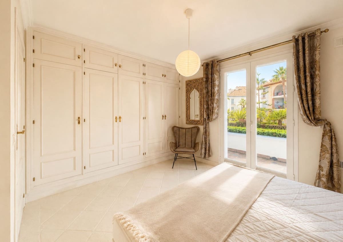 2 bedroom Beach Apartment for sale in Casares with pool garage - € 630,000 (Ref: 10158850)