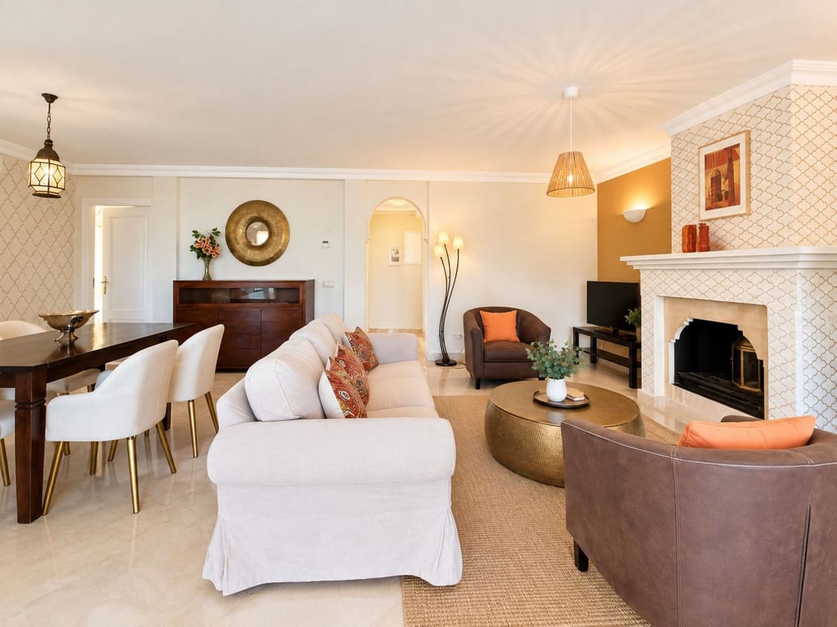 2 bedroom Beach Apartment for sale in Casares with pool garage - € 630,000 (Ref: 10158850)