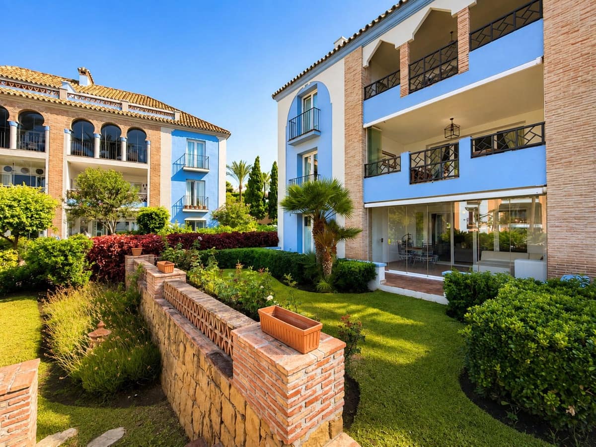 2 bedroom Beach Apartment for sale in Casares with pool garage - € 630,000 (Ref: 10158850)