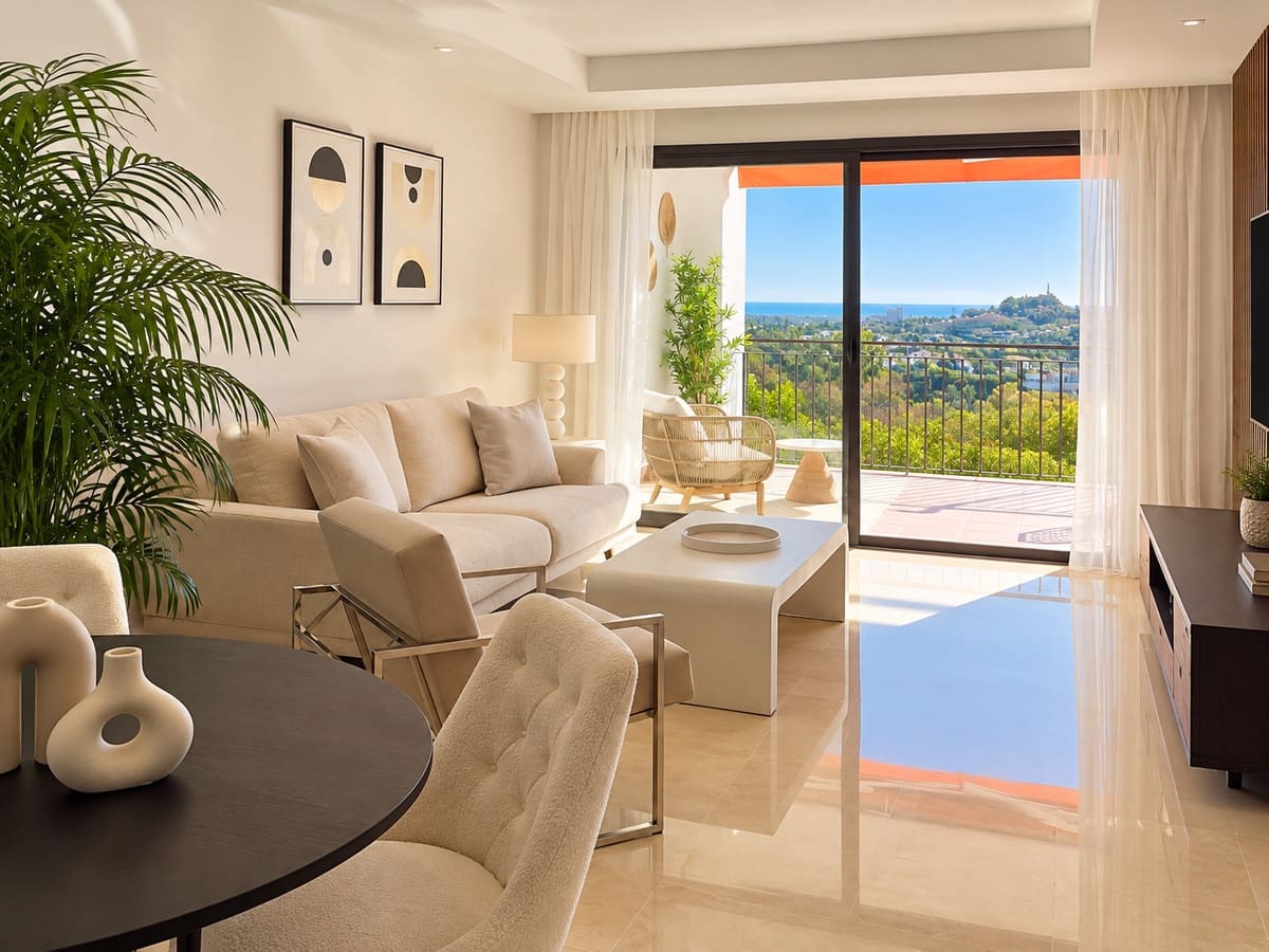 2 bedroom Apartment for sale in La Quinta with pool garage - € 459,000 (Ref: 10160501)