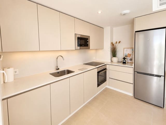 3 quarto Apartamento para venda em Manilva com piscina garagem - 498 000 € (Ref: 10160502)