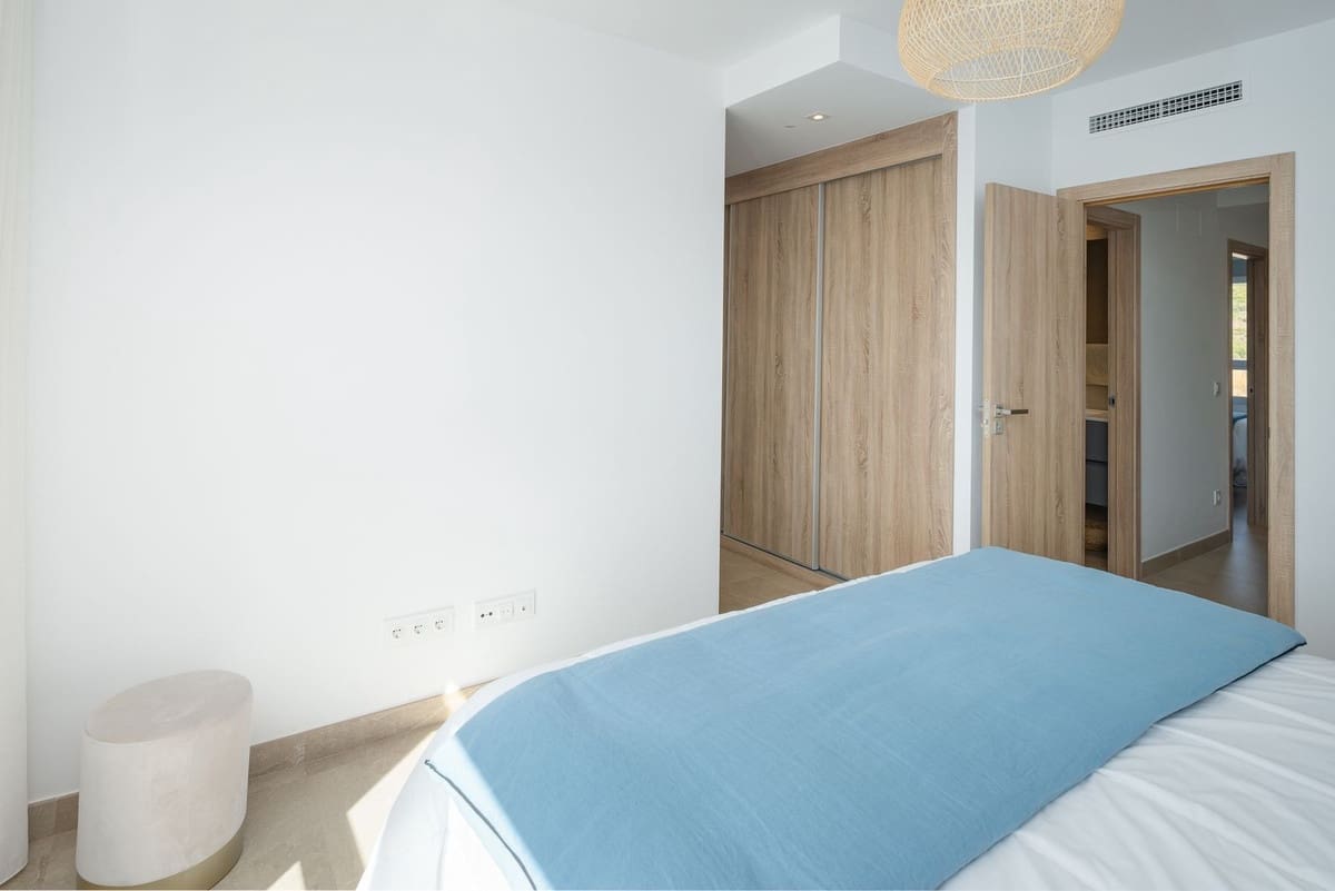 3 soverom Hus til salgs i Estepona med svømmebasseng - € 465 000 (Ref: 10167118)