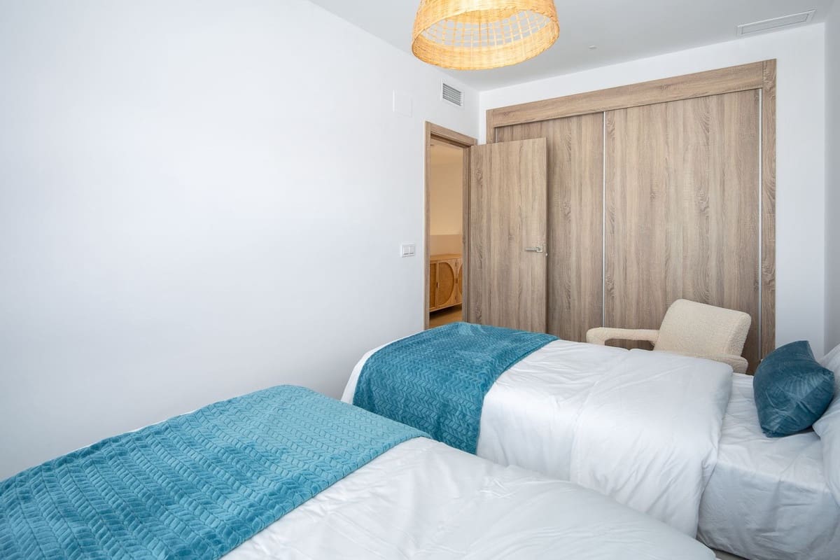 3 soverom Hus til salgs i Estepona med svømmebasseng - € 465 000 (Ref: 10167118)