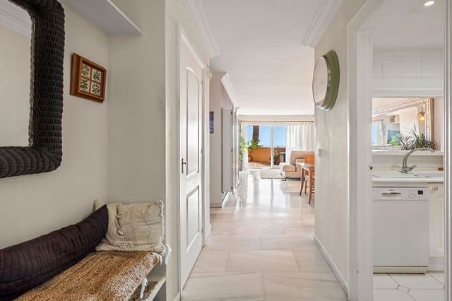 Apartamento de 2 habitaciones en Calahonda, Mijas en venta con piscina garaje - 320.000 € (Ref: 10170432)