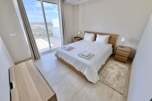 3 quarto Apartamento para venda em La Cala de Mijas, Mijas com piscina garagem - 645 000 € (Ref: 9381994)