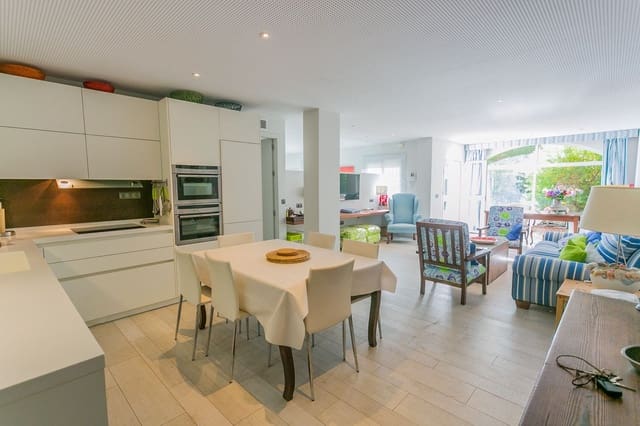 3 sypialnia Apartament na sprzedaż w Guadalmina Baja, Marbella z basenem garażem - 530 000 € (Ref: 9388646)