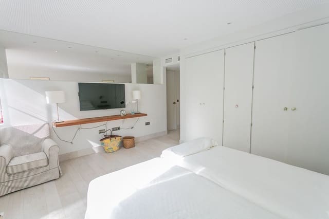 3 sypialnia Apartament na sprzedaż w Guadalmina Baja, Marbella z basenem garażem - 530 000 € (Ref: 9388646)