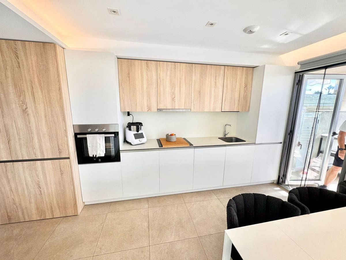 3 soverom Leilighet til salgs i Mijas med svømmebasseng garasje - € 460 000 (Ref: 9400235)