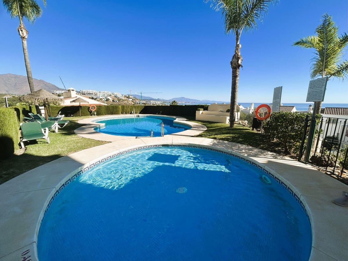 2 quarto Apartamento para venda em Casares com piscina garagem - 320 000 € (Ref: 9413261)