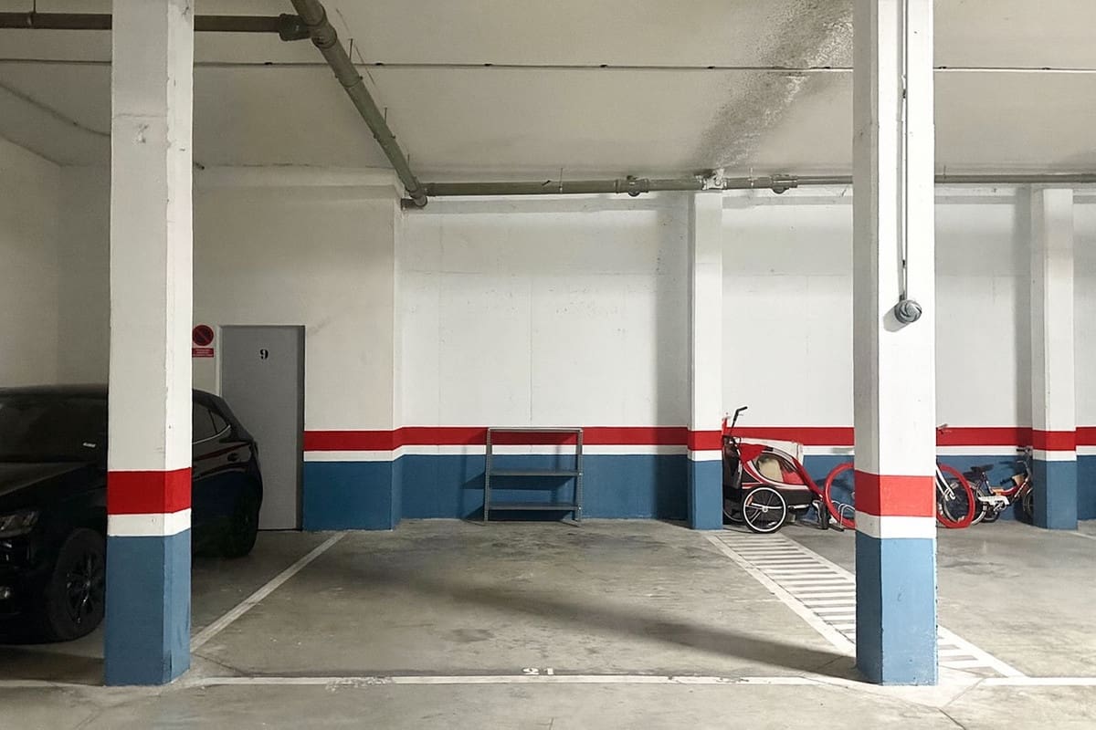 2 bedroom Apartment for sale in New Golden Mile with pool garage - € 349,000 (Ref: 9414569)