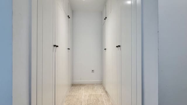 2 quarto Apartamento para venda em Selwo, Estepona com piscina garagem - 349 000 € (Ref: 9414569)