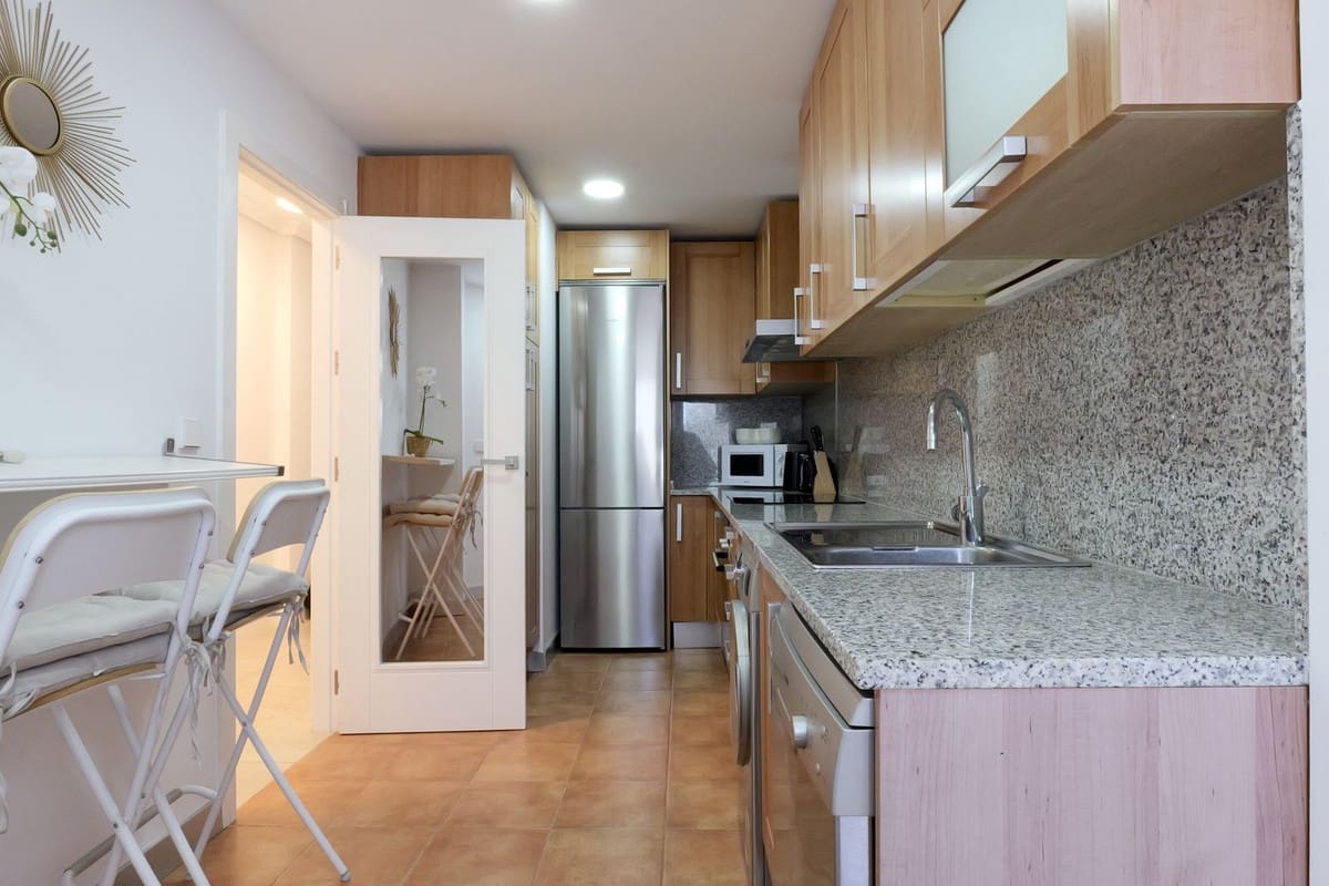 2 bedroom Apartment for sale in New Golden Mile with pool garage - € 349,000 (Ref: 9414569)
