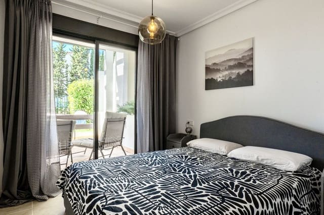 2 quarto Apartamento para venda em Selwo, Estepona com piscina garagem - 349 000 € (Ref: 9414569)